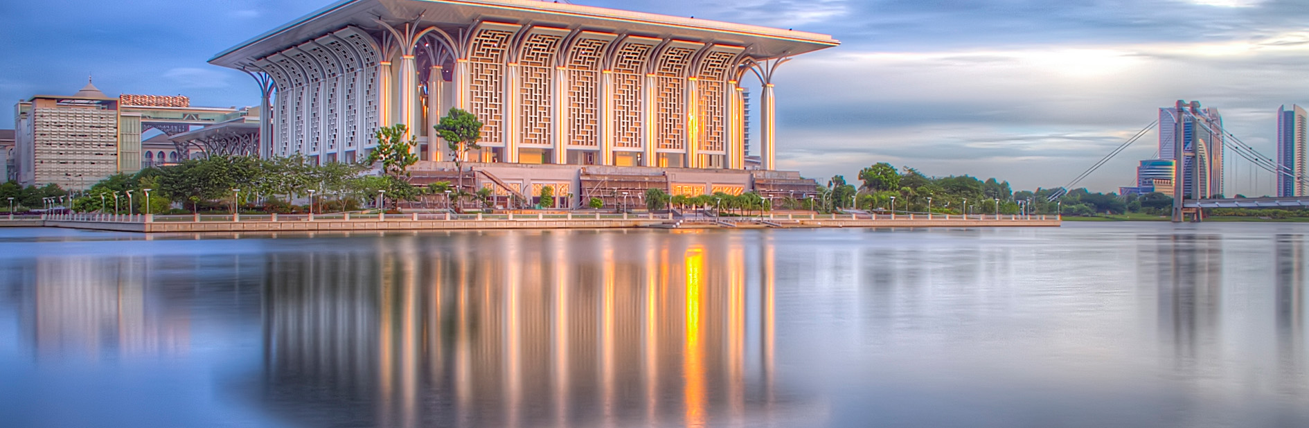 Masjid Tunku Mizan Zainal Abidin